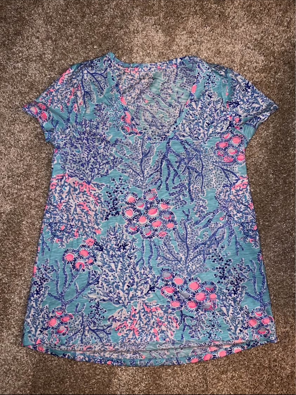 Lilly Pulitzer Floral Reef-Print V-Neck Tee in Aqua and Pink
